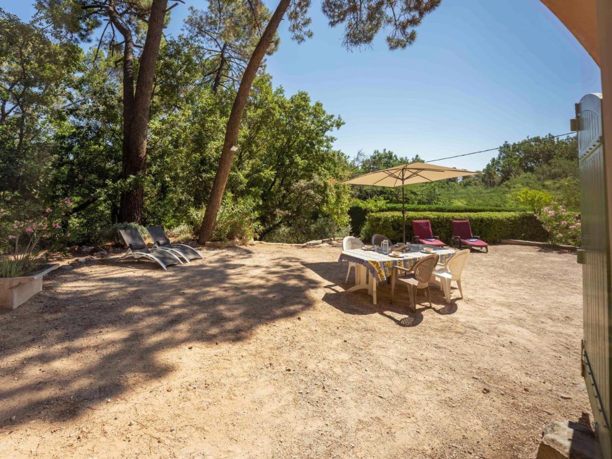 Holiday Home Les Ecureuils By Interhome Saint-Pantaléon Eksteriør billede