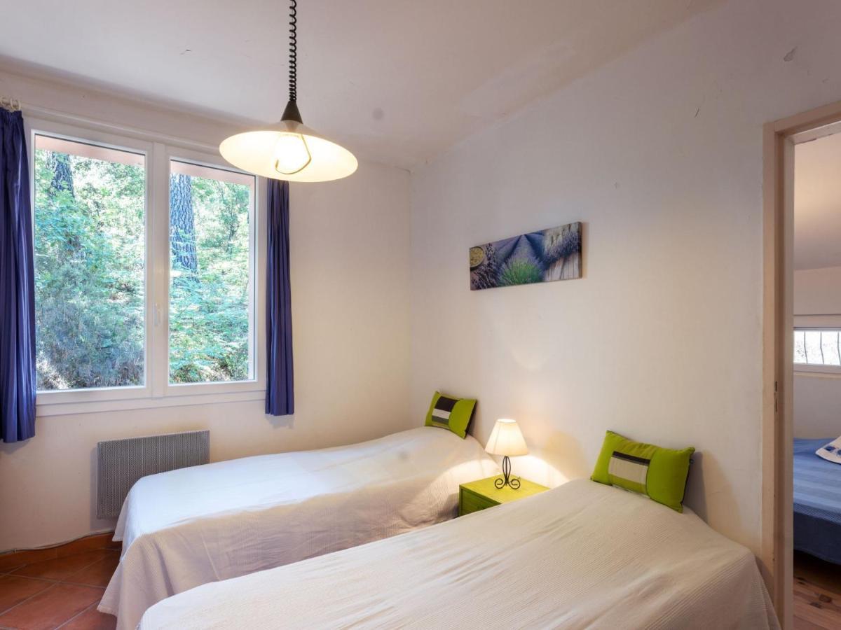 Holiday Home Les Ecureuils By Interhome Saint-Pantaléon Eksteriør billede